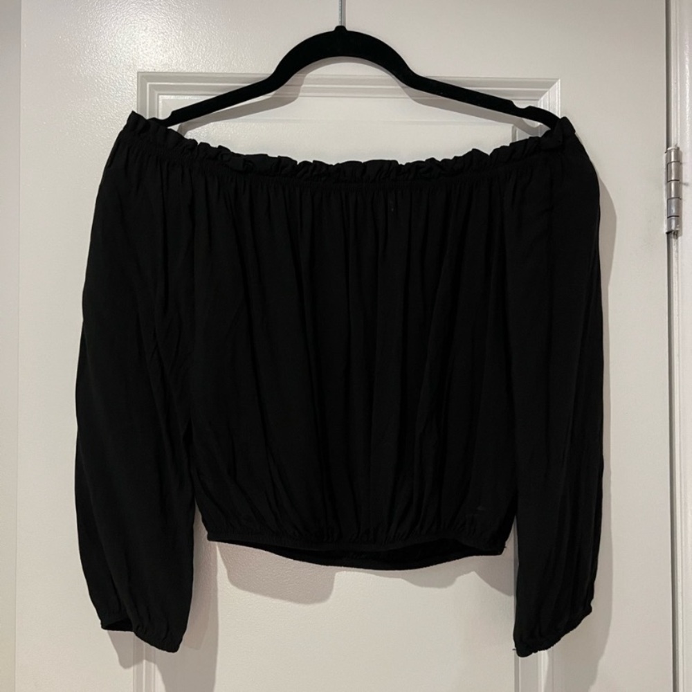 Brandy Melville Black Off-Shoulder Blouse